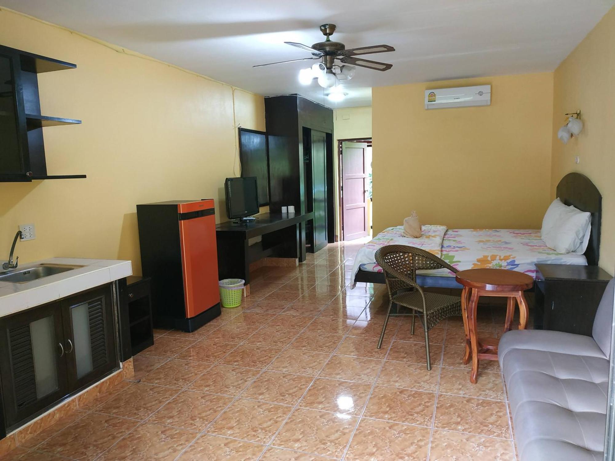 Rattana'S Resort Ranong Buitenkant foto